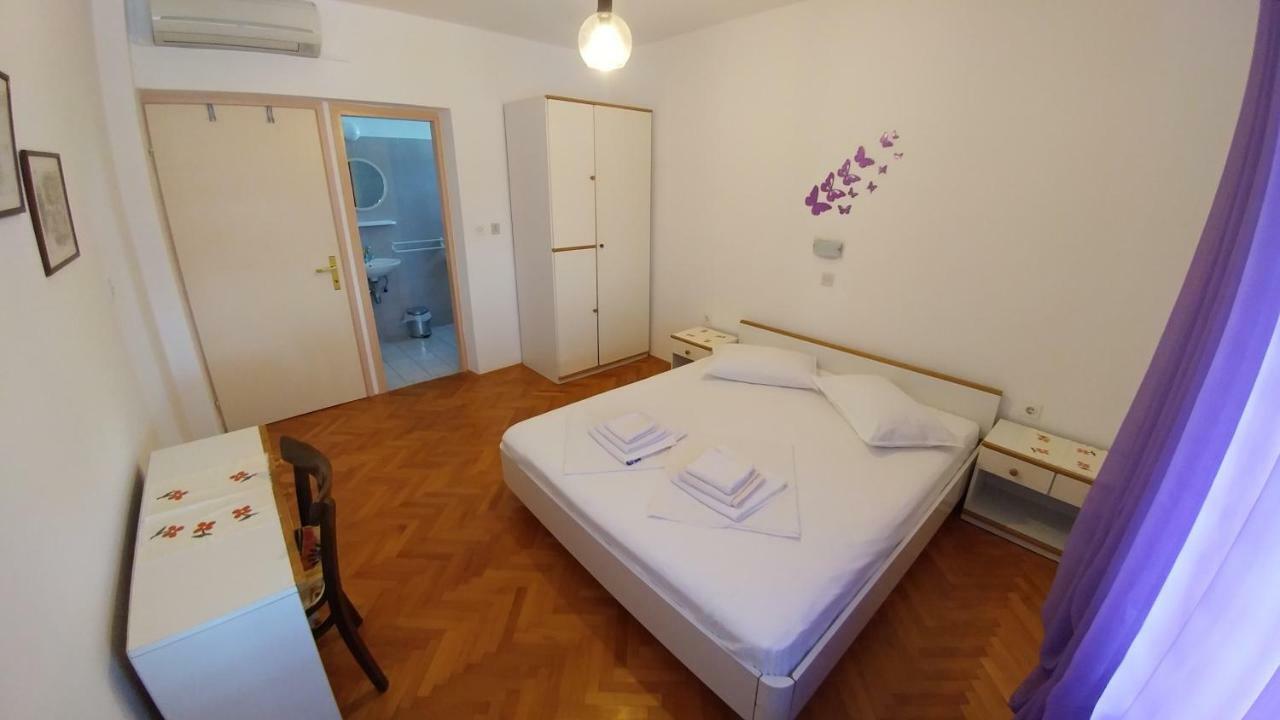 Apartments Dora Banjol Buitenkant foto